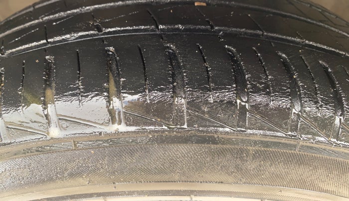 2018 Maruti Celerio ZXI AMT, Petrol, Automatic, 80,710 km, Left Front Tyre Tread