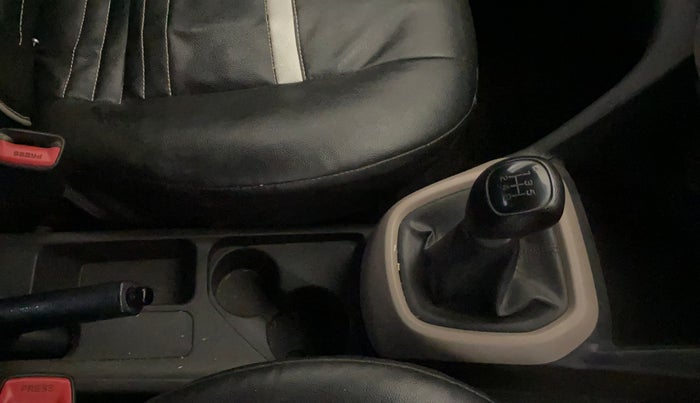 2016 Hyundai Grand i10 MAGNA 1.2 KAPPA VTVT, Petrol, Manual, 69,860 km, Gear Lever