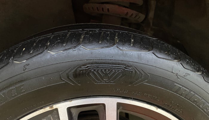 2018 Skoda Rapid STYLE 1.6 MPI AT, Petrol, Automatic, 42,741 km, Left Front Tyre Tread