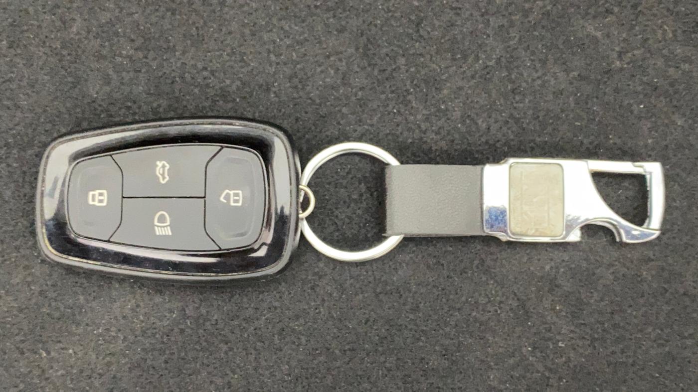 2022 Tata ALTROZ XZA PLUS, Petrol, Automatic, 14,566 km, Key Close Up
