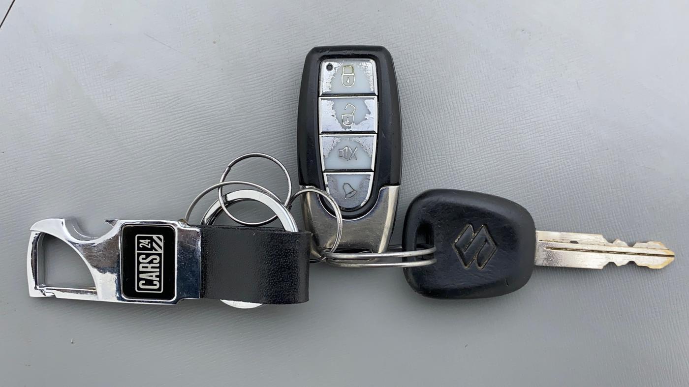 2020 Maruti Alto LXI, Petrol, Manual, Key Close Up