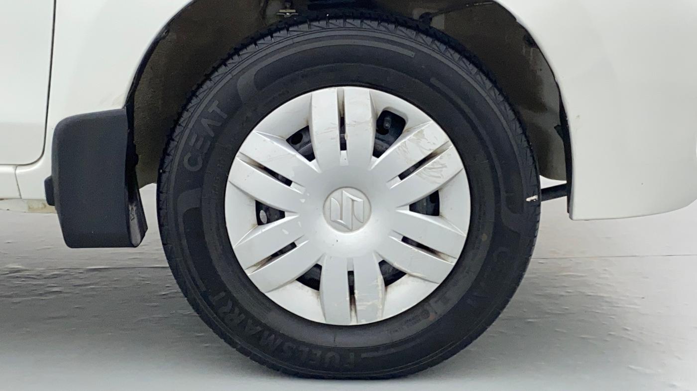 2020 Maruti Alto LXI, Petrol, Manual, Right Front Wheel