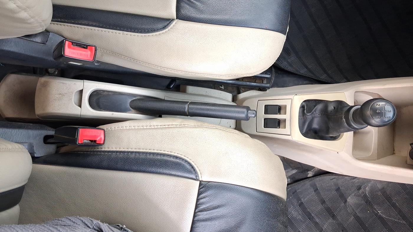 2021 Maruti Alto LXI, Petrol, Manual, 45,110 km, Gear Lever