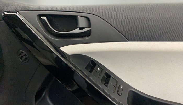 2024 Tata NEXON PURE 1.5 DIESEL, Diesel, Manual, 5,324 km, Driver Side Door Panels Control