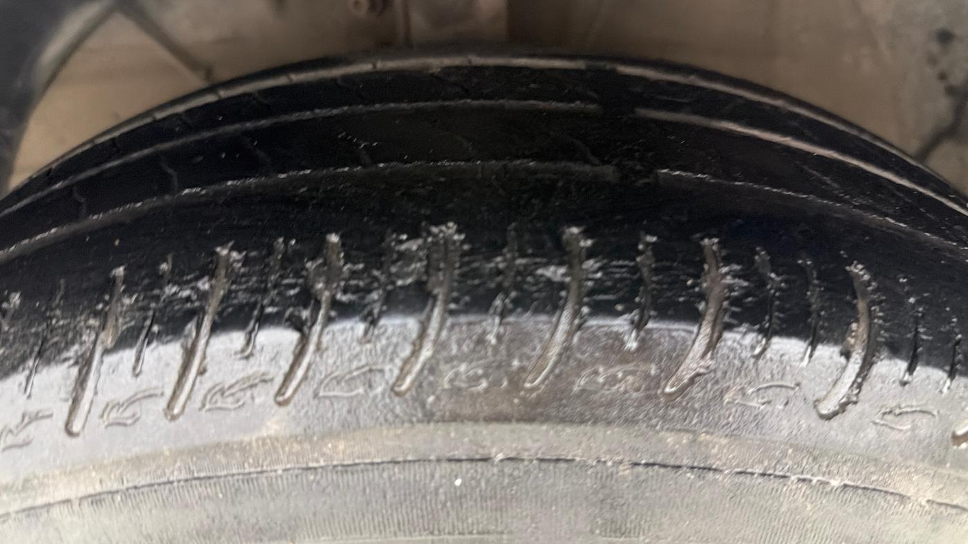 2020 Maruti Baleno SIGMA PETROL 1.2, Petrol, Manual, 87,061 km, Left Front Tyre Tread