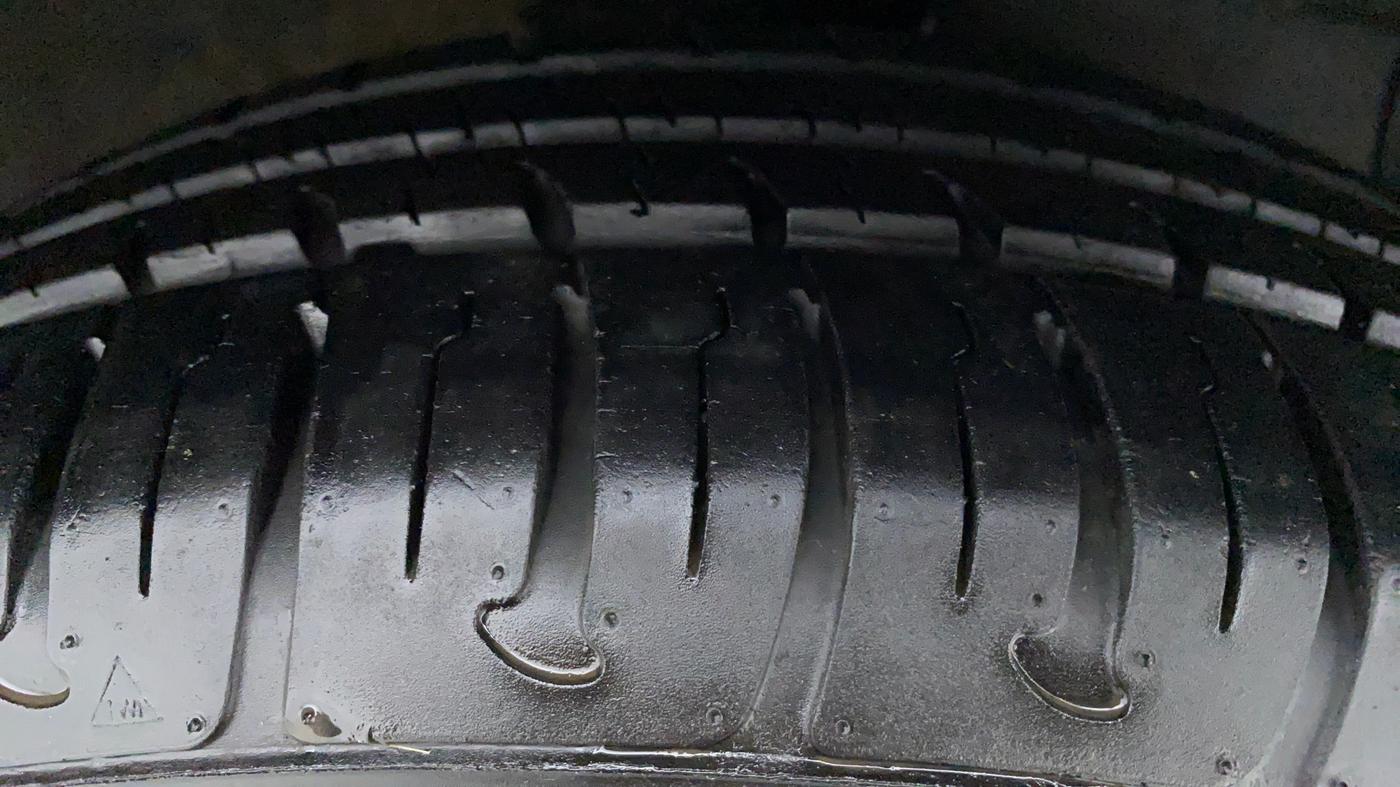 2019 Hyundai Xcent SX 1.2, Petrol, Manual, 2,776 km, Left Front Tyre Tread