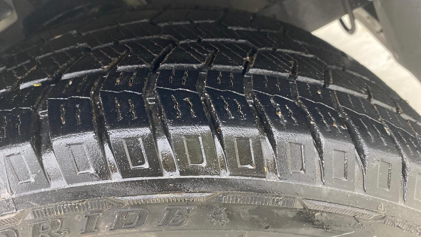 2021 Mahindra Scorpio S5, Diesel, Manual, 71,605 km, Right Front Tyre Tread