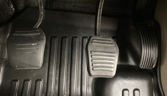 2021 Mahindra Scorpio S5, Diesel, Manual, 71,605 km, Pedals