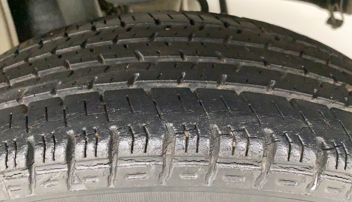 2011 Maruti Alto K10 VXI, Petrol, Manual, 53,654 km, Left Rear Tyre Tread