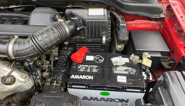 2022 Mahindra XUV300 W8 (O) 1.5 DIESEL AMT, Diesel, Automatic, 32,332 km, Engine View - Left