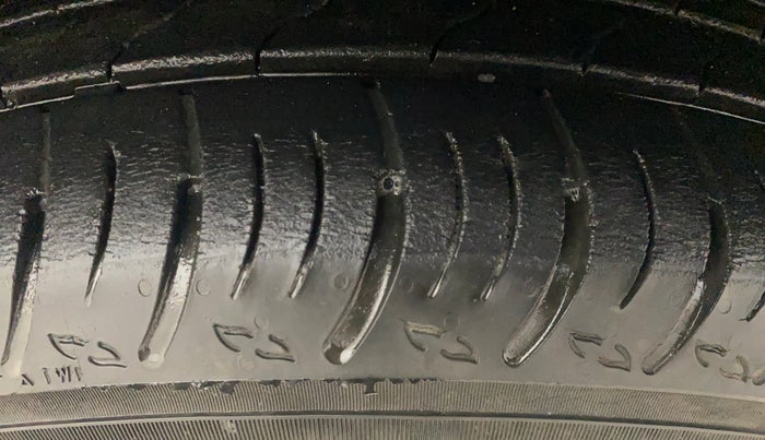 2021 Renault Kiger RXZ MT, Petrol, Manual, 18,089 km, Right Front Tyre Tread