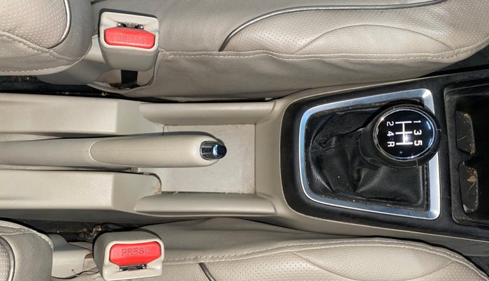 2017 Maruti Dzire VXI, Petrol, Manual, 55,871 km, Gear Lever