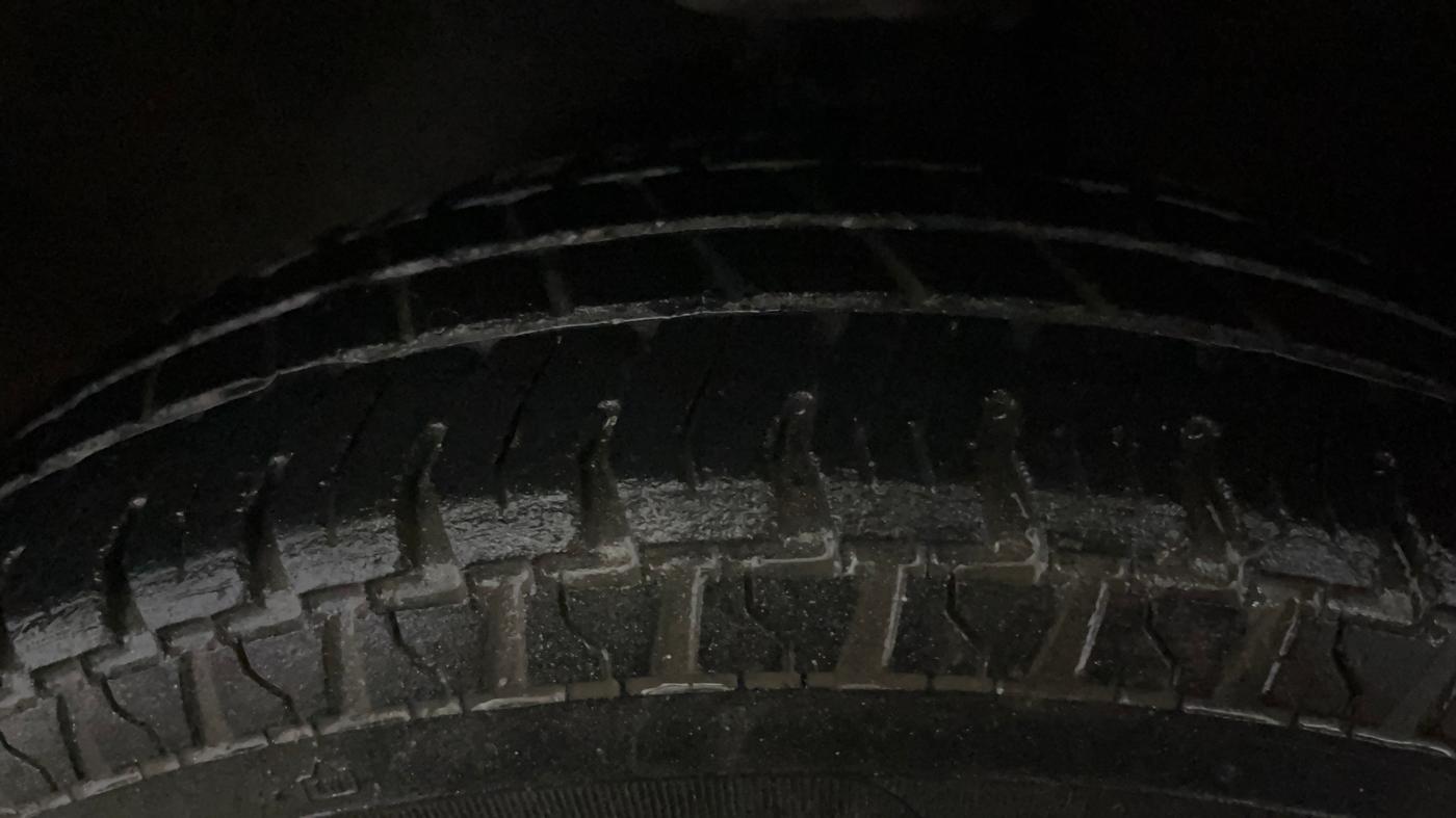 2019 Maruti Alto 800 LXI, Petrol, Manual, 28,130 km, Left Front Tyre Tread