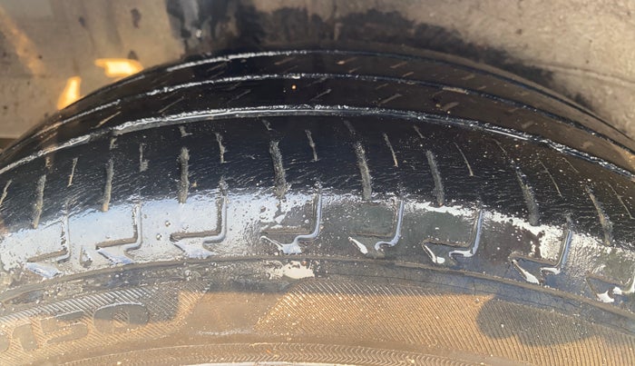 2018 Maruti IGNIS DELTA 1.2, Petrol, Manual, 56,655 km, Right Rear Tyre Tread