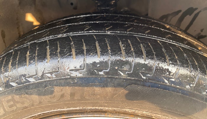 2018 Maruti IGNIS DELTA 1.2, Petrol, Manual, 56,655 km, Right Front Tyre Tread