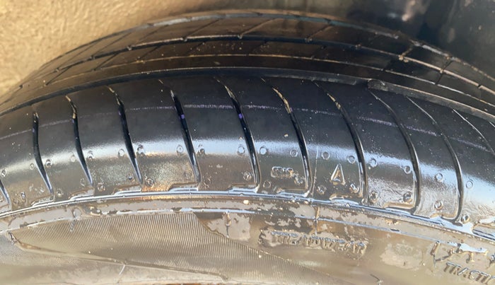 2018 Maruti IGNIS DELTA 1.2, Petrol, Manual, 56,655 km, Left Rear Tyre Tread