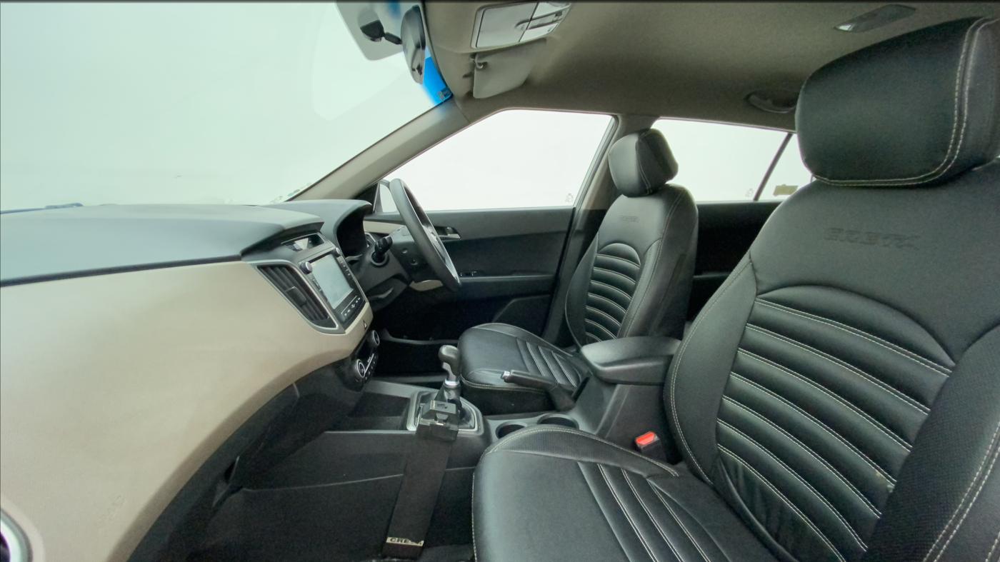 2016 Hyundai Creta SX PLUS 1.6 PETROL, Petrol, Manual, 78,062 km, Right Side Front Door Cabin