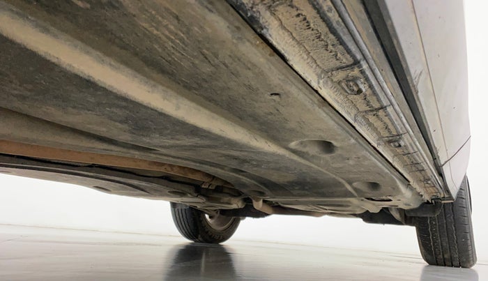 2017 Volkswagen TIGUAN HIGHLINE TDI AT, Diesel, Automatic, 88,461 km, Right Side Underbody