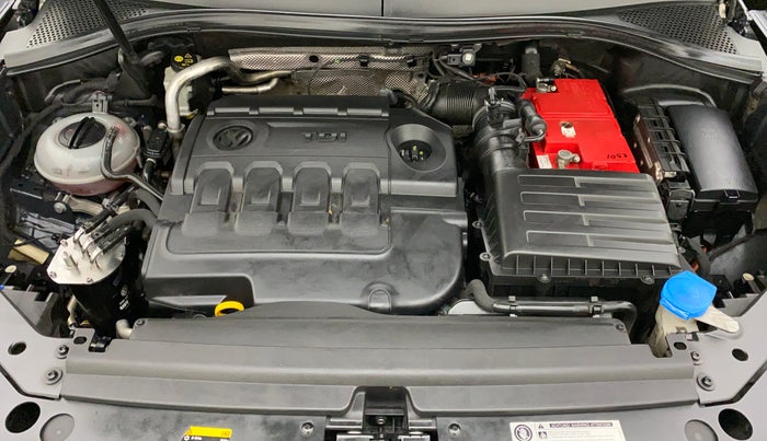 2017 Volkswagen TIGUAN HIGHLINE TDI AT, Diesel, Automatic, 88,461 km, Open Bonet