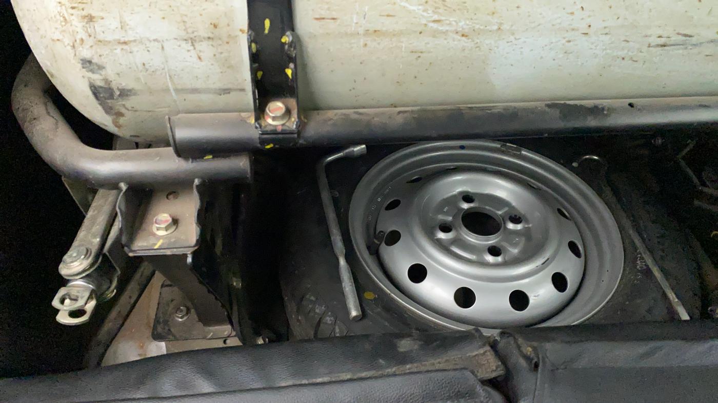 2014 Maruti Wagon R 1.0 LXI CNG, CNG, Manual, 60,506 km, Spare Tyre