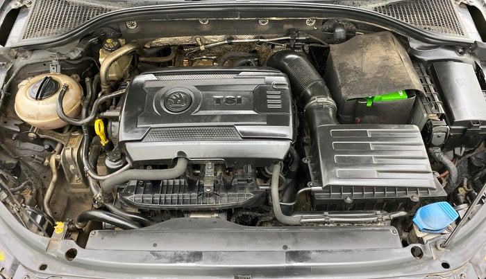 2016 Skoda Octavia 1.8 TSI STYLE PLUS AT, Petrol, Automatic, 48,332 km, Open Bonet