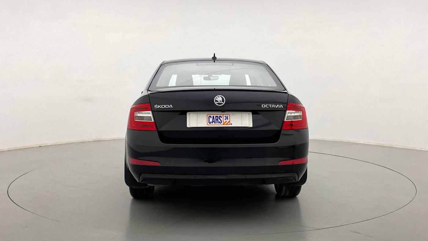 2016 Skoda Octavia 1.8 TSI STYLE PLUS AT, Petrol, Automatic, 48,332 km, Back/Rear