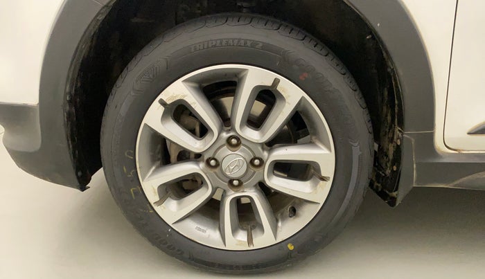 2017 Hyundai i20 Active 1.2 S, CNG, Manual, 42,248 km, Left Front Wheel