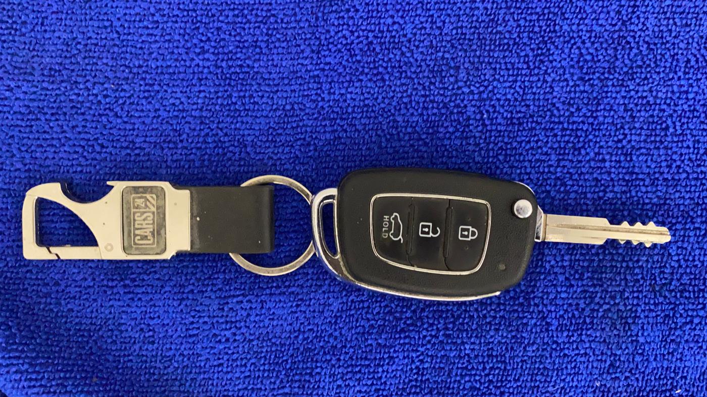 2017 Hyundai i20 Active 1.2 S, CNG, Manual, 42,248 km, Key Close Up