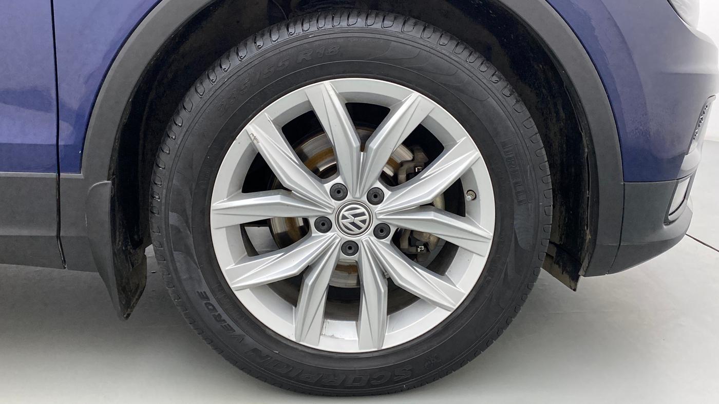 2018 Volkswagen TIGUAN HIGHLINE A/T, Diesel, Automatic, 66,478 km, Right Front Wheel