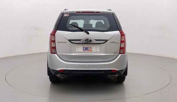 2016 Mahindra XUV500 W10, Diesel, Manual, 54,975 km, Back/Rear