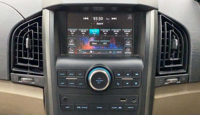 2016 Mahindra XUV500 W10, Diesel, Manual, 54,975 km, Infotainment System