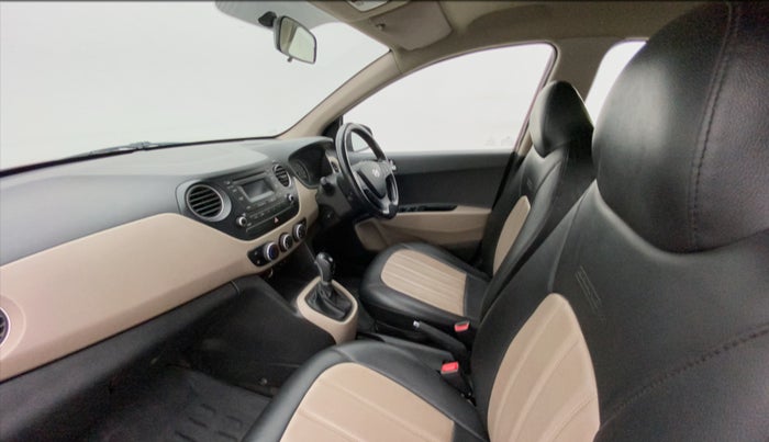 2015 Hyundai Grand i10 ASTA AT 1.2 KAPPA VTVT, Petrol, Automatic, 68,716 km, Right Side Front Door Cabin