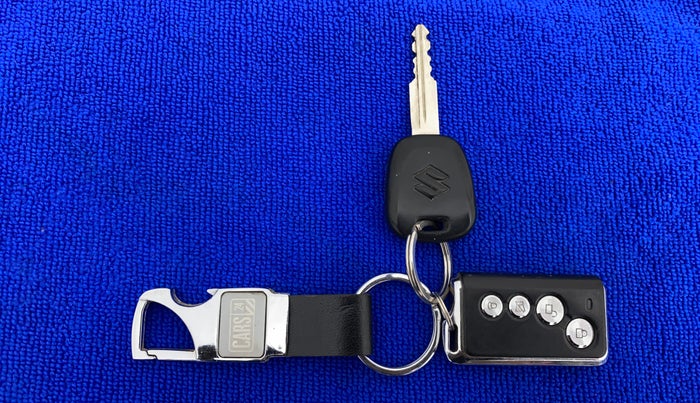 2017 Maruti Alto 800 LXI CNG, CNG, Manual, 31,905 km, Key Close Up