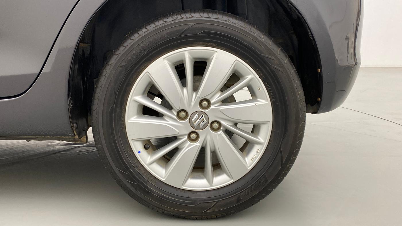 2017 Maruti Swift ZXI, Petrol, Manual, 78,548 km, Left Rear Wheel