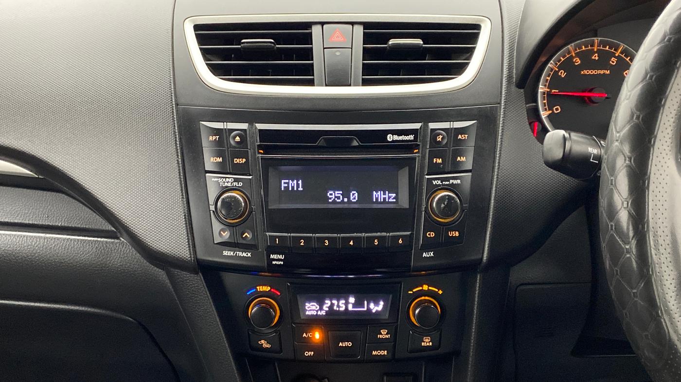 2017 Maruti Swift ZXI, Petrol, Manual, 78,548 km, Air Conditioner