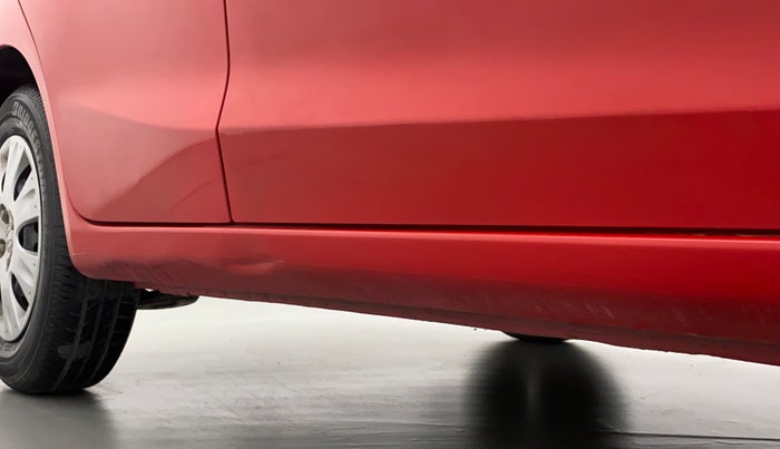 2014 Honda Brio S MT, Petrol, Manual, 34,445 km, Right running board - Slightly dented