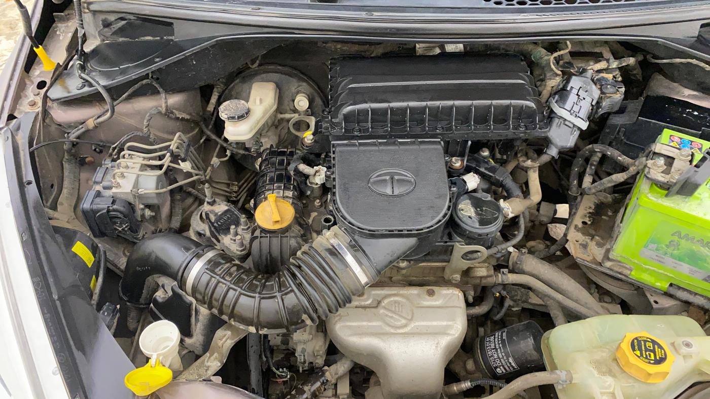 2018 Tata TIGOR XT PETROL, Petrol, Manual, 1,08,059 km, Engine View - Right