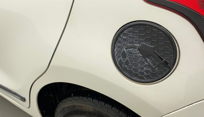 2018 Maruti Swift VXI, Petrol, Manual, 77,079 km, Left quarter panel - Minor scratches