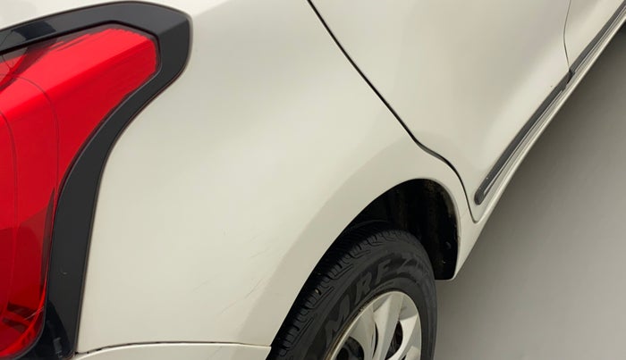 2018 Maruti Swift VXI, Petrol, Manual, 77,079 km, Right quarter panel - Minor scratches