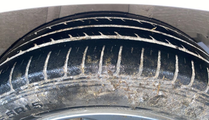 2021 Honda Jazz 1.2L I-VTEC ZX CVT, Petrol, Automatic, 37,560 km, Left Rear Tyre Tread