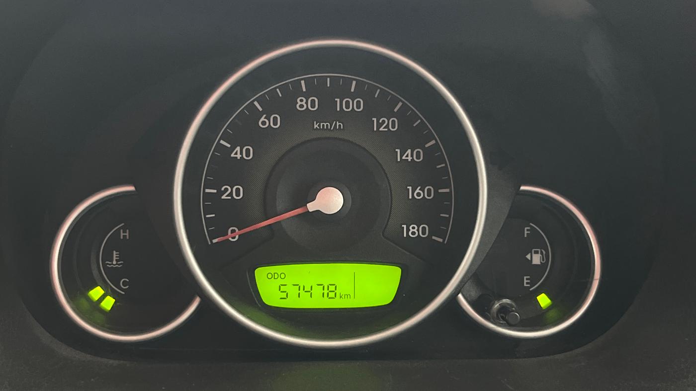 2017 Hyundai Eon MAGNA +, Petrol, Manual, 57,465 km, Odometer Image
