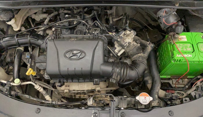 2014 Hyundai i10 MAGNA 1.1, Petrol, Manual, 65,215 km, Engine View