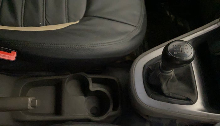 2014 Hyundai i10 MAGNA 1.1, Petrol, Manual, 65,215 km, Gear Lever