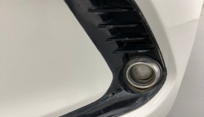 2017 Hyundai New Elantra 1.6 SX (O) AT DIESEL, Diesel, Automatic, 70,112 km, Left fog light - Not working