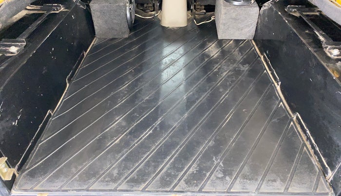 2017 Mahindra Thar CRDE 4X4 BS IV, Diesel, Manual, 15,231 km, Boot Inside