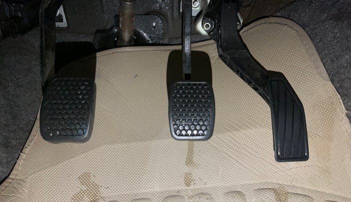 2018 Maruti Alto K10 VXI, Petrol, Manual, 67,247 km, Pedals