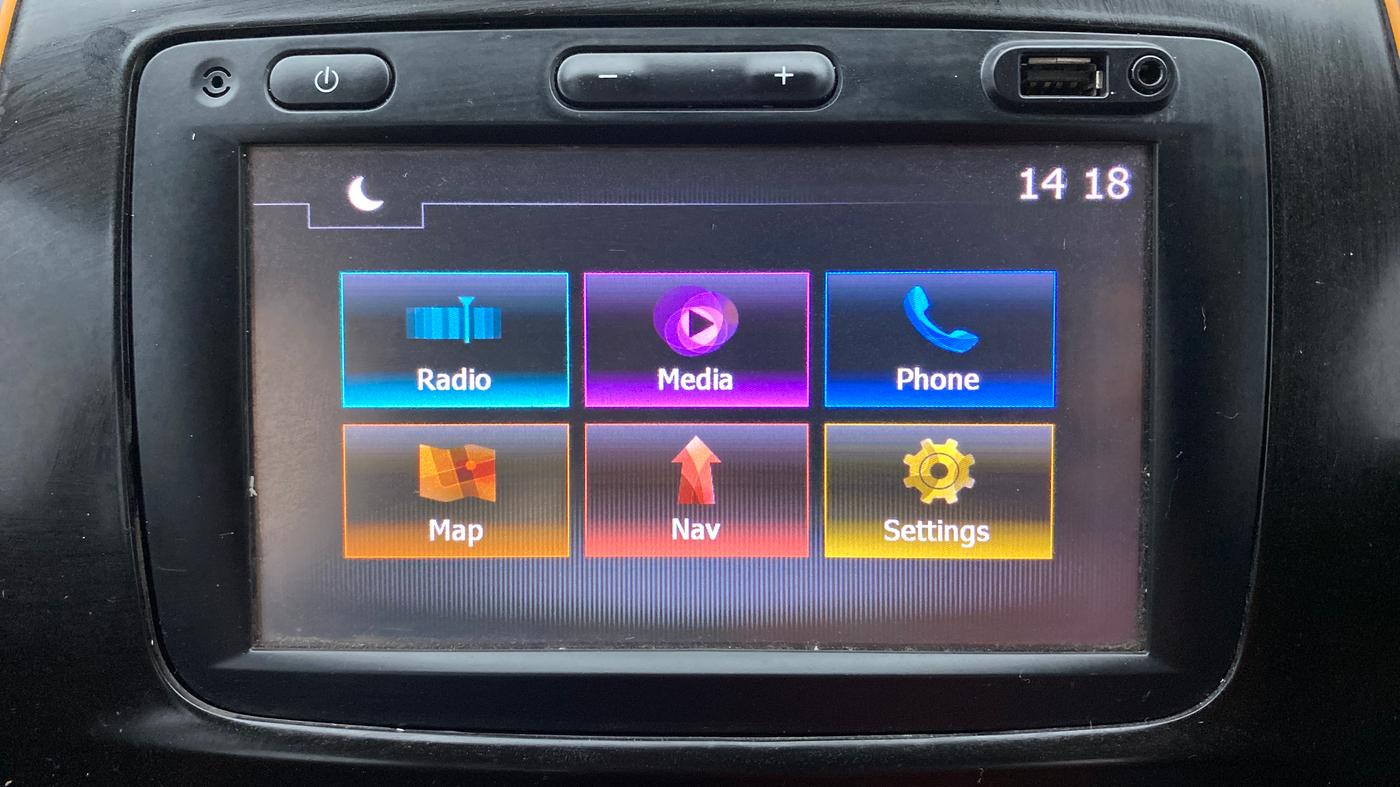 2017 Renault Kwid CLIMBER 1.0 AT, Petrol, Automatic, 39,878 km, Infotainment System