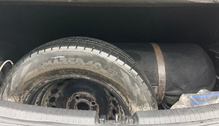 2018 Hyundai Grand i10 SPORTZ 1.2 KAPPA VTVT, CNG, Manual, 50,833 km, Boot Inside