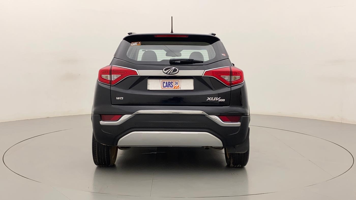 2021 Mahindra XUV300 W8 (O) 1.2 PETROL, Petrol, Manual, 9,715 km, Back/Rear