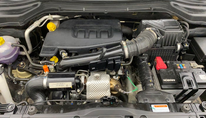 2021 Mahindra XUV300 W8 (O) 1.2 PETROL, Petrol, Manual, 9,715 km, Open Bonet